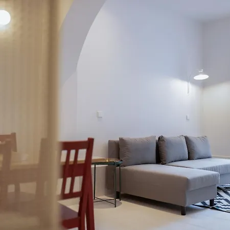 Alameda Terrace By Homing Apartment