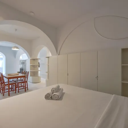 Alameda Terrace By Homing * Lissabon